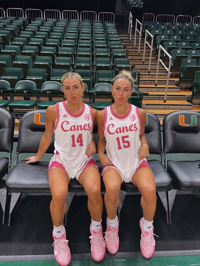 Haley and Hanna Cavinder